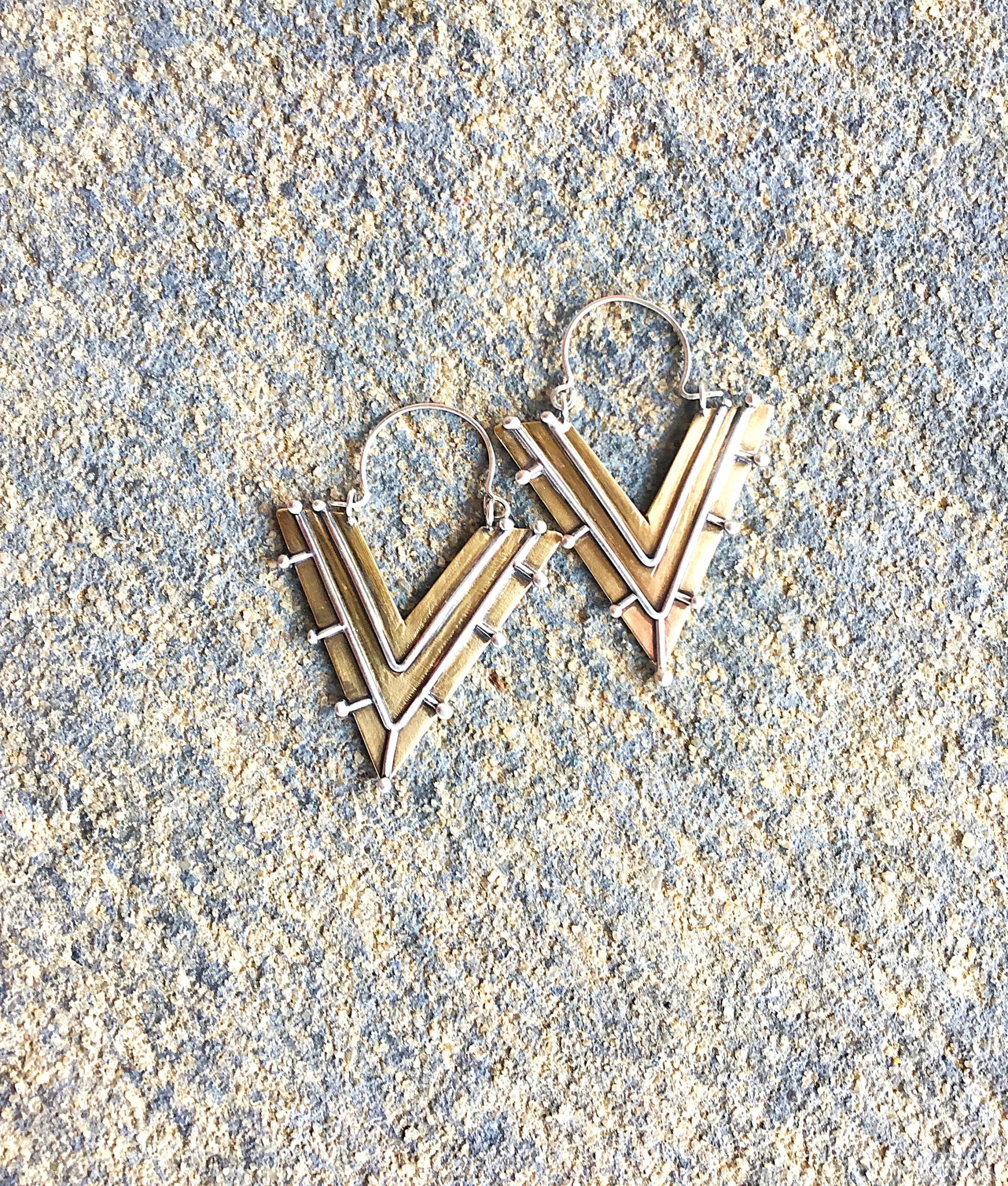 Cosmic Radiant Arrow Hangers - Image 3